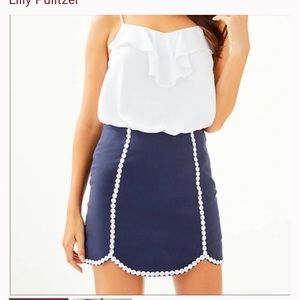 NWT- Lilly Pulitzer Patty Skort in navy.